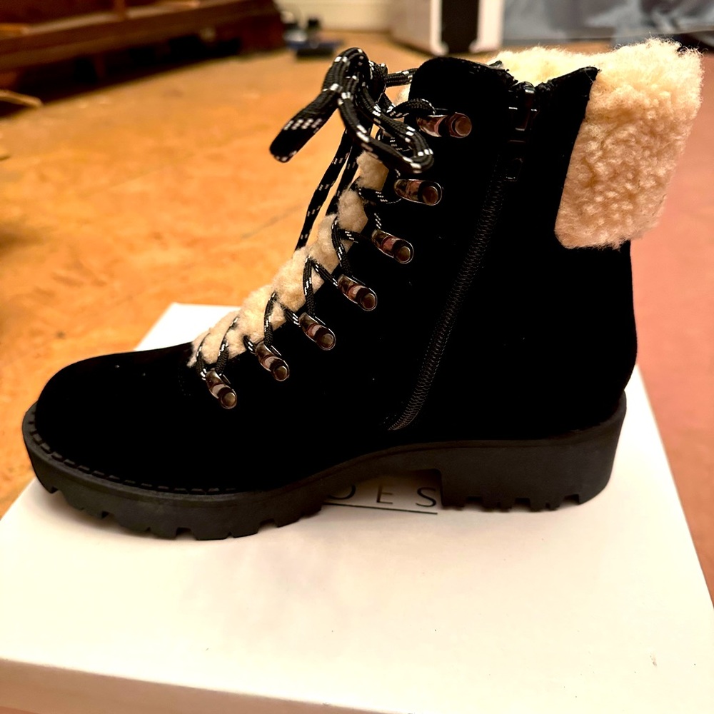 Sherpa lined moto boot